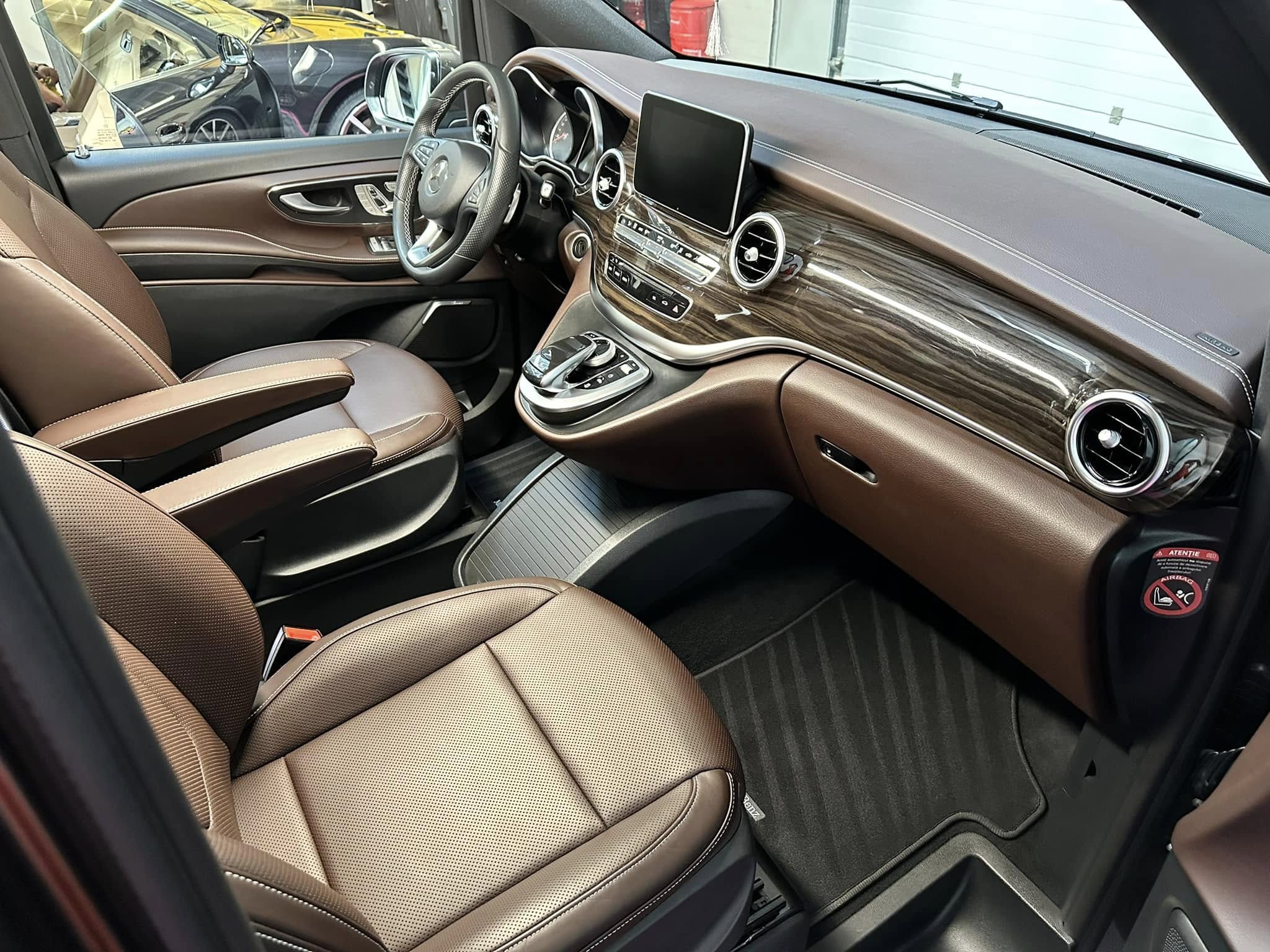 detailing interior auto
